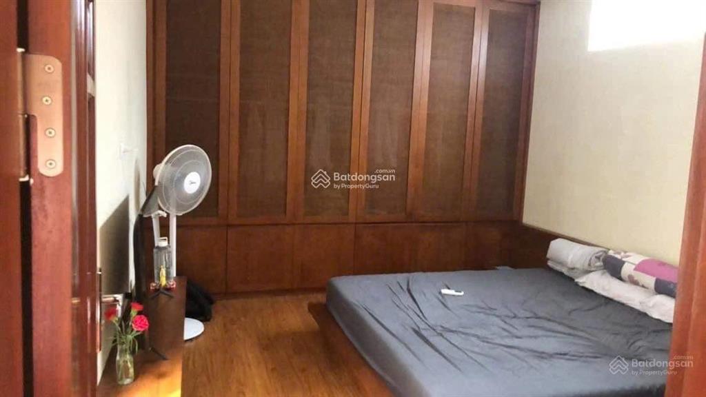 Nhà 5t, 3 ngủ đẹp vào ở luôn, full đồ, 50m ra phố, 12,5 tr/tháng