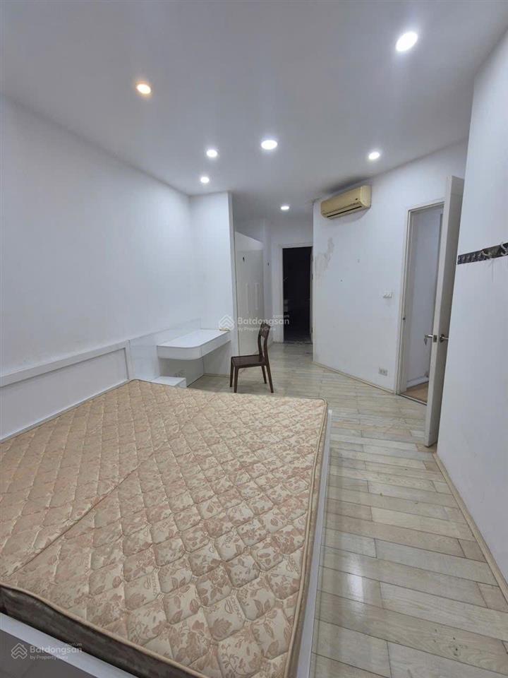 111m2, 2 phòng ngủ 2 vs, full đồ như ảnh, 20 tr/tháng