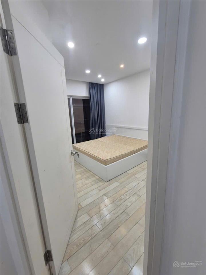 111m2, 2 phòng ngủ 2 vs, full đồ như ảnh, 20 tr/tháng