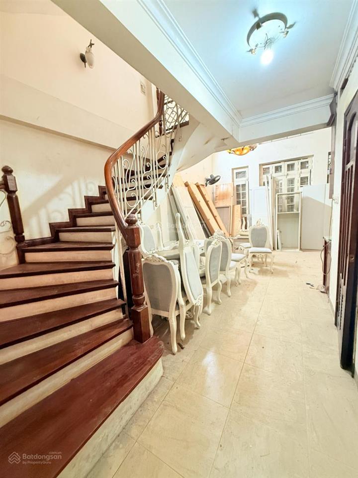 Đường xe tải đỗ cửa, 86m2 x 4t, mt 5m, chỉ 18 tr/tháng