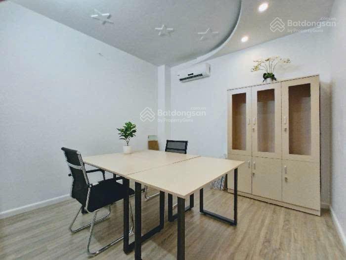 Đường 2 ô tô + vỉa hè, phù hợp làm vp, nhà mới 45m2 x 5t, mt 4m, giá 22 tr/tháng