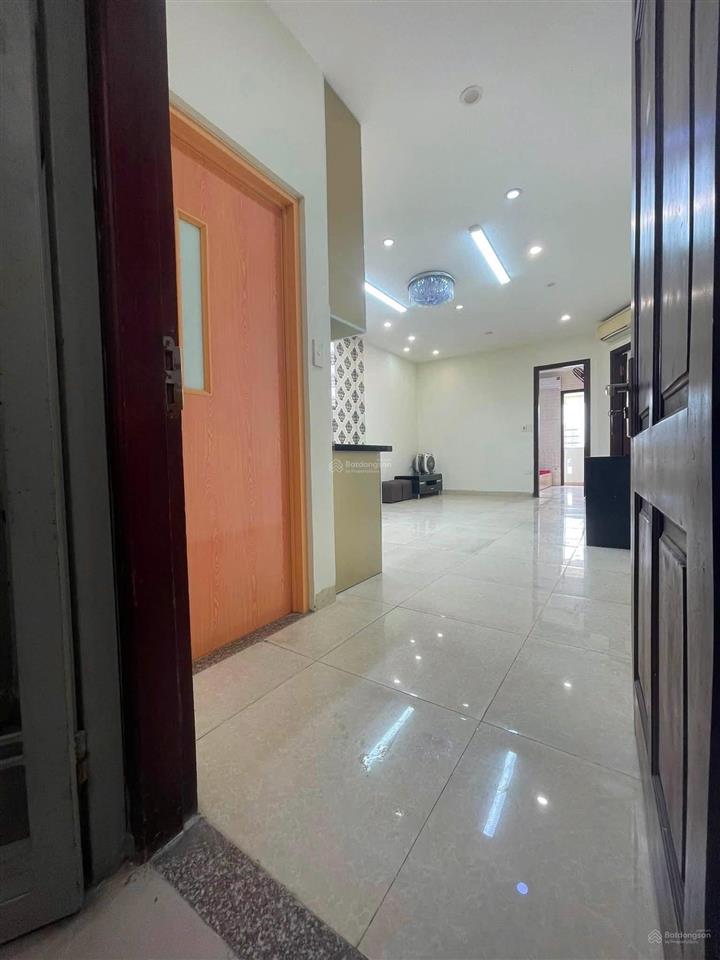 72m2, 2 ngủ 2 vs, 1 khách, 1 bếp, 8.5 tr/th, full đồ đầy đủ pccc, điện nước giá dân
