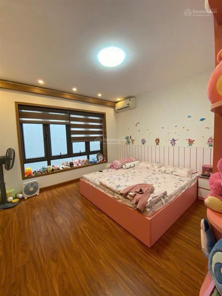 Đường 3 ô tô tránh, phù hợp làm văn phòng và ở, 85m2 x 4t, mt 5m, 18 tr/tháng