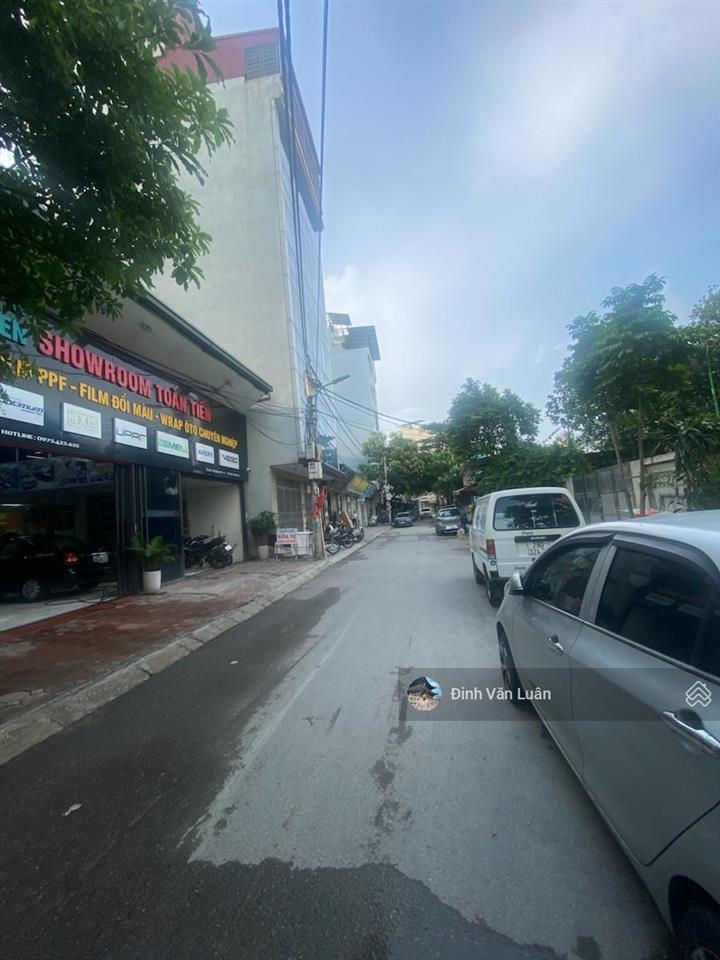 Nhà ngõ 56 lê quang đạo, đường 2 ô tô, vỉa hè, 120m2, mt 11m, sổ vuông đét, giá 38 tỷ
