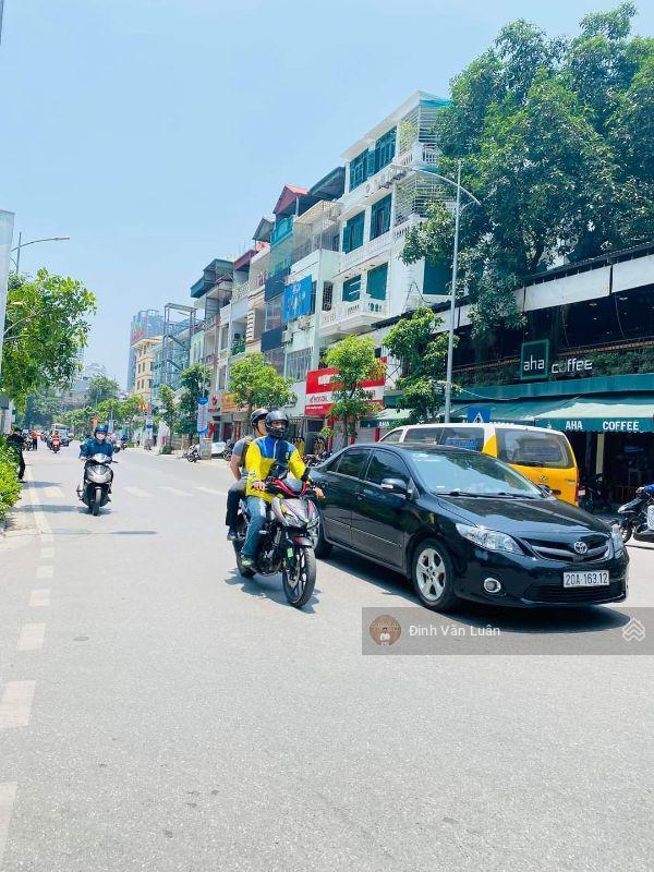 Tòa 90m2 x 8t thang máy, mt 5m, dt 450 tr/tháng, hoa hậu mặt phố quận thanh xuân!