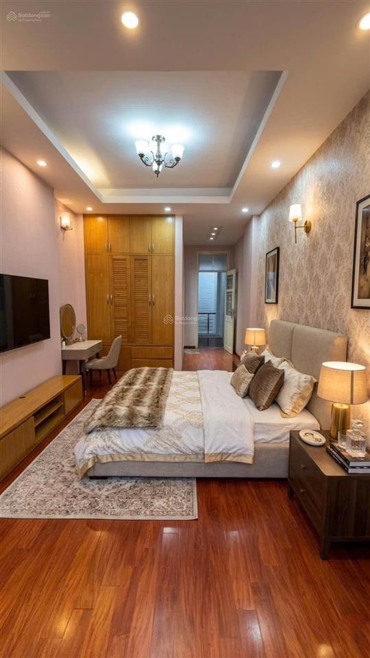 Đường ô tô tải dừng đỗ, vỉa hè văn minh, 45m2 x 6 tầng cực nét, ở luôn, giá 17 tr/tháng