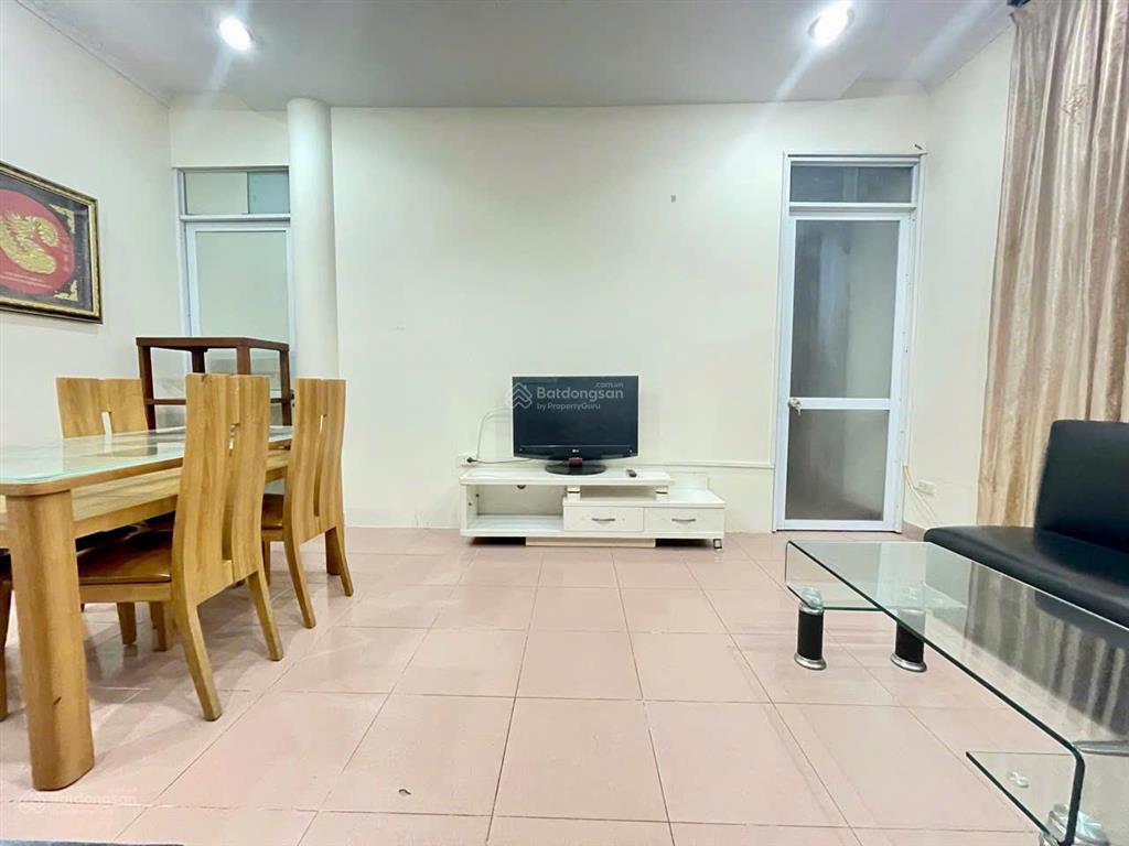 1n1k (hoặc 2n1k) 1 bếp, full đồ, 7tr/tháng