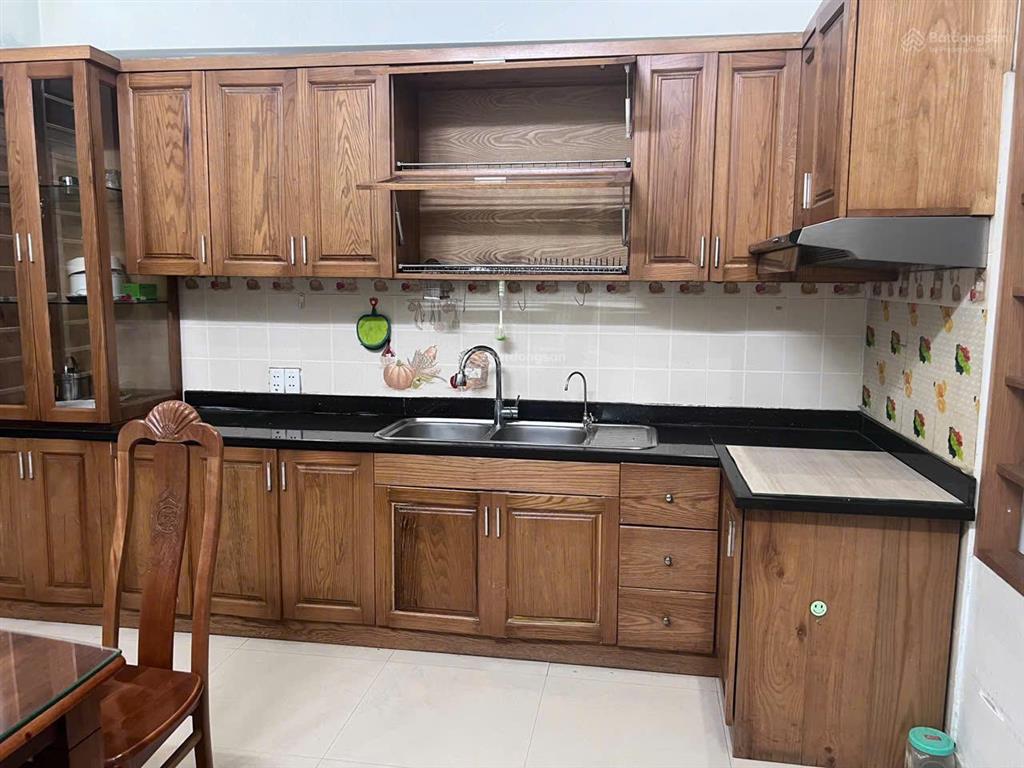 Đường 3 ô tô + vỉa hè, nhà 4 tầng x 55m2 cực đẹp, văn phòng + ở thì quá đẹp