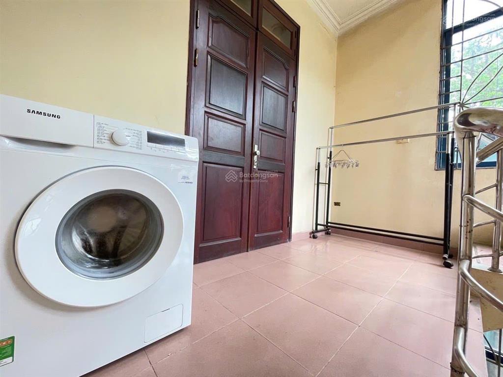 1n1k (hoặc 2n1k) 1 bếp, full đồ, 7tr/tháng