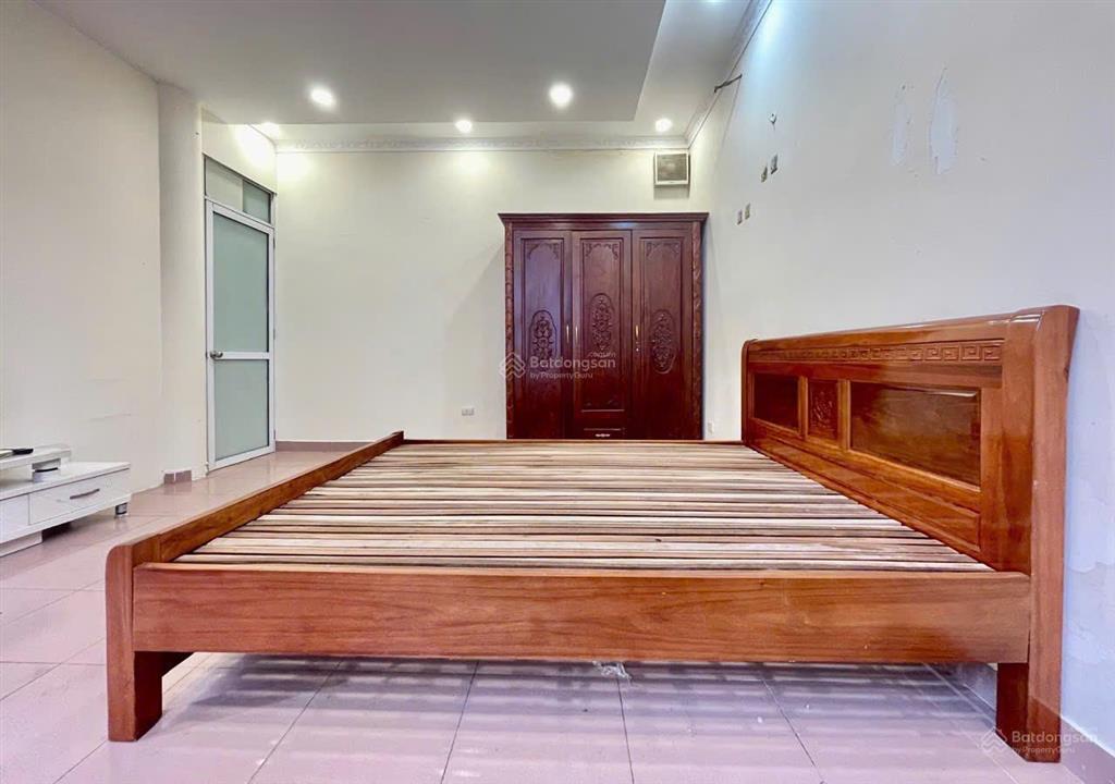 1n1k (hoặc 2n1k) 1 bếp, full đồ, 7tr/tháng