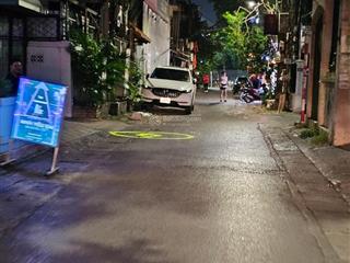 Ô tô tải đỗ cửa, thích hợp làm văn phòng, 60m2 x 5t, mt 5m, giá 25 tr/tháng