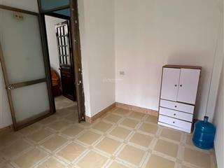 1 nhà ra phố! lô góc thoáng sáng, 40m2 x 4 tầng, giá 11 tr/tháng
