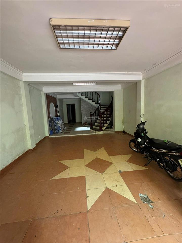 Kinh doanh, đường ô tô tránh, ngõ thông, 100m2 x 4 tầng, mt 5m, giá 21 tr/tháng