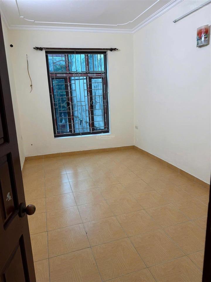 4 ngủ chỉ 10 tr/tháng, căn 4 tầng ngõ rộng, phù hợp ở gia đình hay nhóm