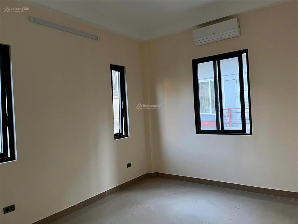 13 tr có đường ô tô, phân lô, 45m2 x 4t, phù hợp làm văn phòng kết hợp ở