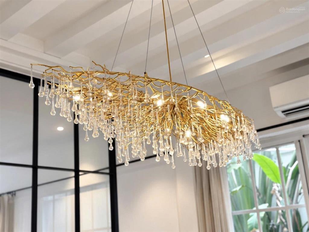 Nội thất long lanh, đẹp các căn cho thuê hiện tại, bt ciputra 200m2, mt 10m