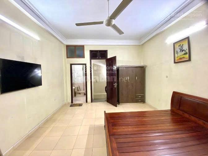 Vài bước ra hồ tây, đường rộng ô tô qua nhà, 36m2 x 5t, chỉ 12 tr