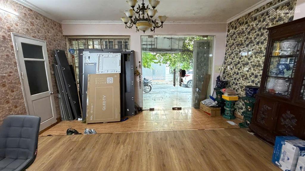 Pl đường 2 ô tô tránh + vỉa hè, làm văn phòng kết hợp ở đẹp, 95m2 x 4t, giá 25 tr