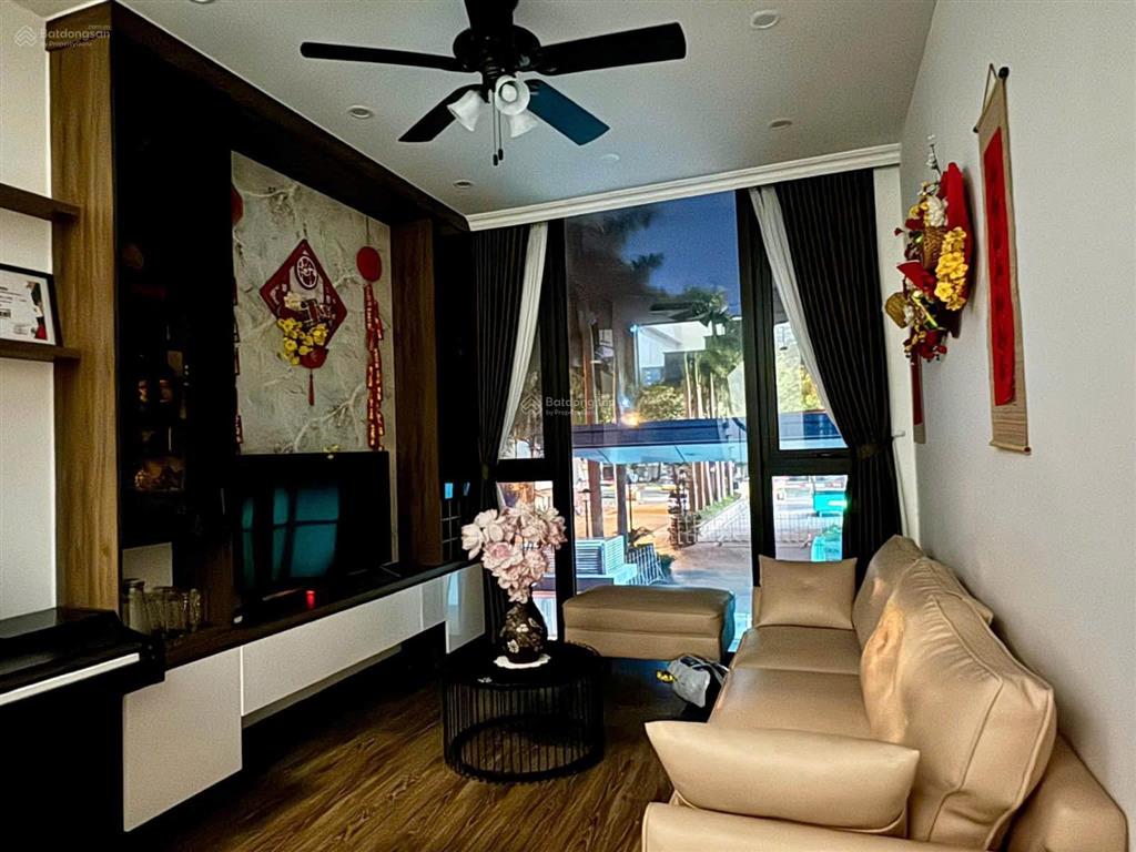 Nội thất long lanh, ô tô vào nhà, pháp lý văn minh, 50m2 x 5t