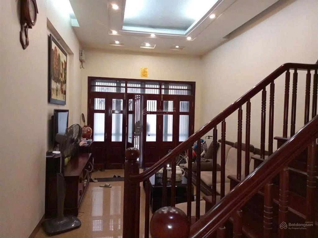 Ô tô qua nhà, pl 45m2 x 4t, tổng 4 ngủ, giá 16 tr (đã hạ 1 triệu, cho thuê gấp)