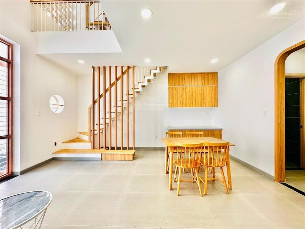 Bán nhà đường phan văn trị  bình thạnh  3 tầng diện tích 42m², shr
