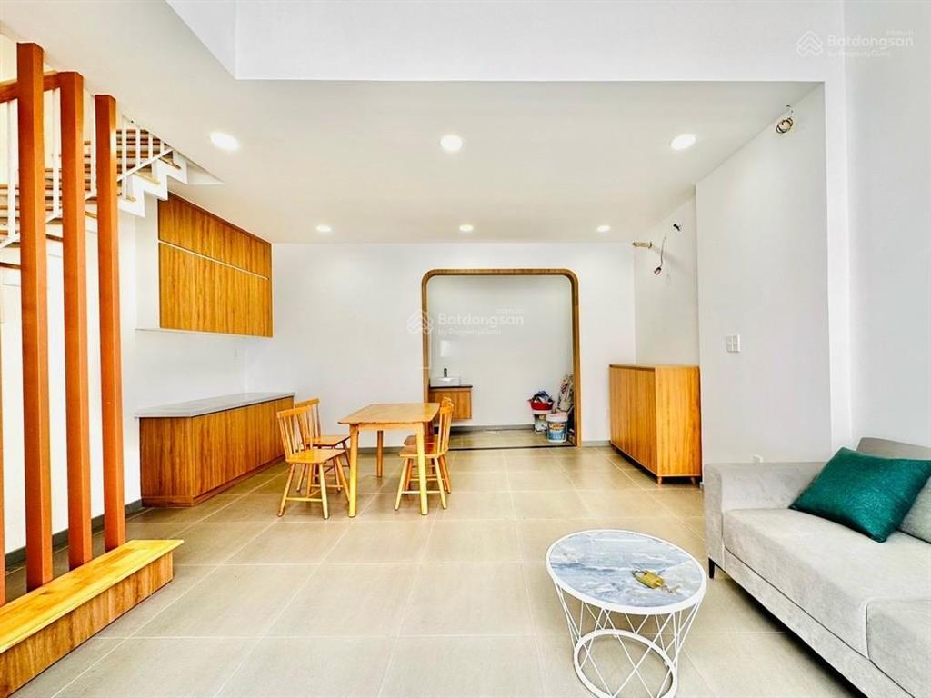 Bán nhà đường phan văn trị  bình thạnh  3 tầng diện tích 42m², shr