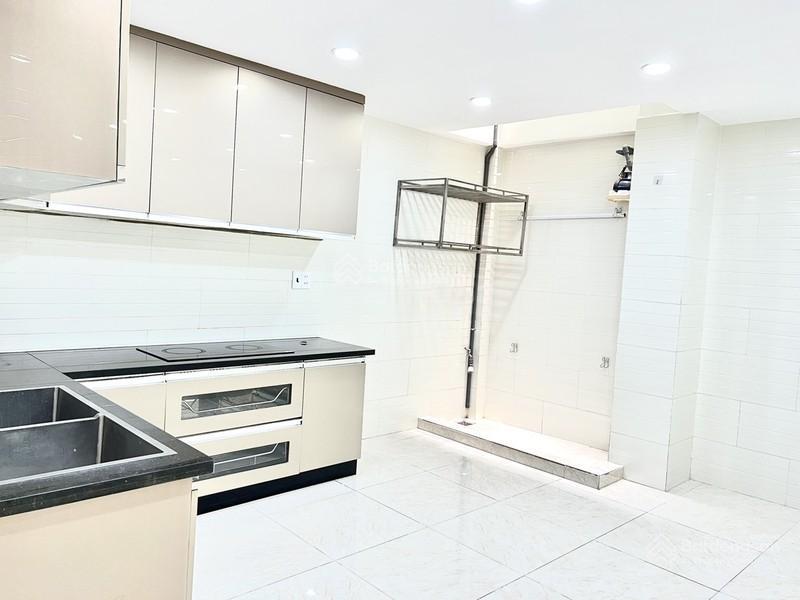 Bán nhà 3 tầng trần xuân soạn, q7, 3pn, full nội thất, 5,8 tỷ