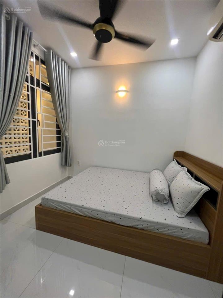 Bán nhà đường huỳnh tấn phát, q7, 3 tầng, shr, full nội thất, 9,3 tỷ