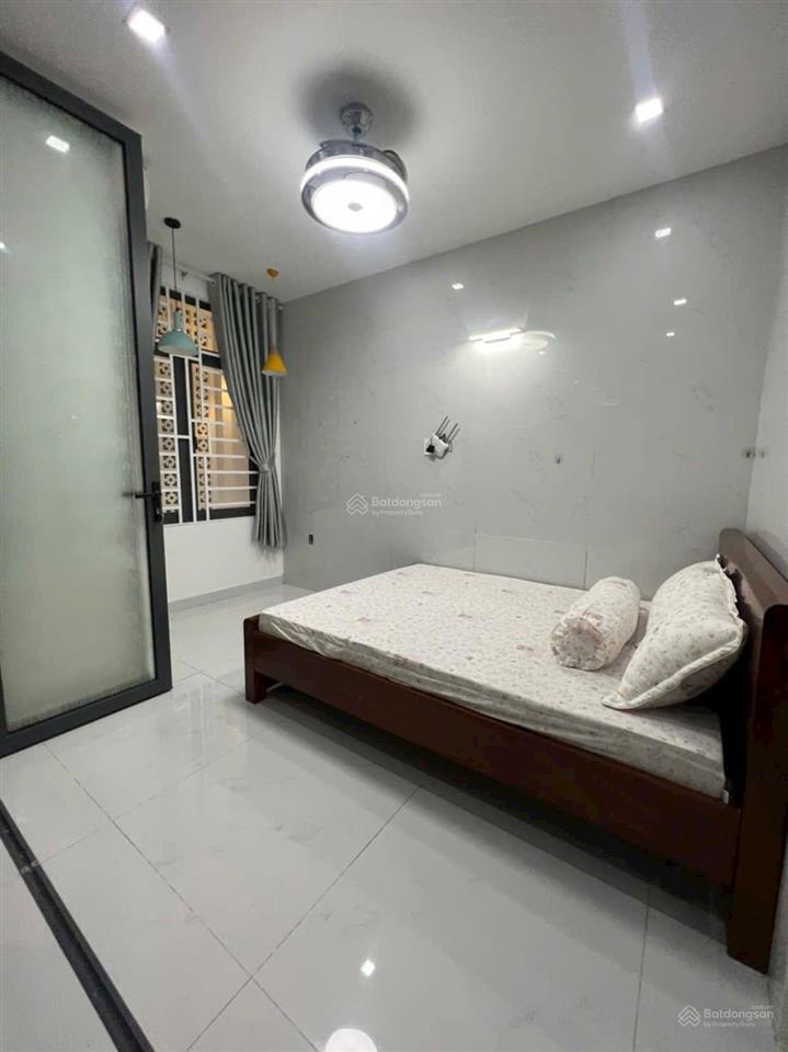 Bán nhà đường huỳnh tấn phát, q7, 3 tầng, shr, full nội thất, 9,3 tỷ