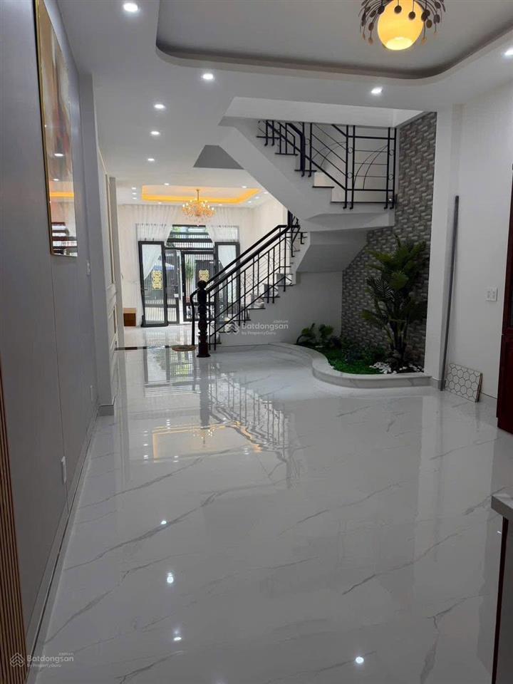 Bán nhà đường phan huy thực, quận 7, 3 tầng, 4pn, sổ hồng, 15.5 tỷ