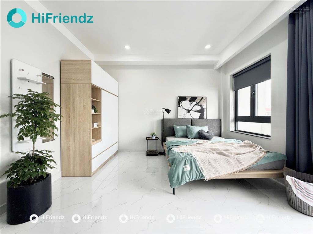 Cho thuê căn hộ đầy đủ tiện nghi ban công lớn ngay ngã tư thủ đức