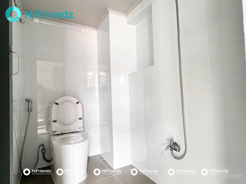 Phòng trọ sinh viên giá rẻ gác cao 2m gần metro ngã tư thủ đức