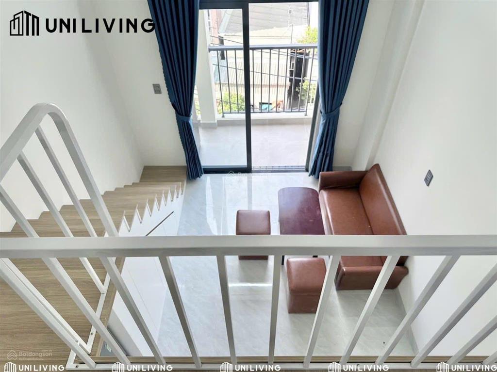 Căn hộ ban công full nội thất mới 100% ngay lê văn việt, ngã tư thủ đức
