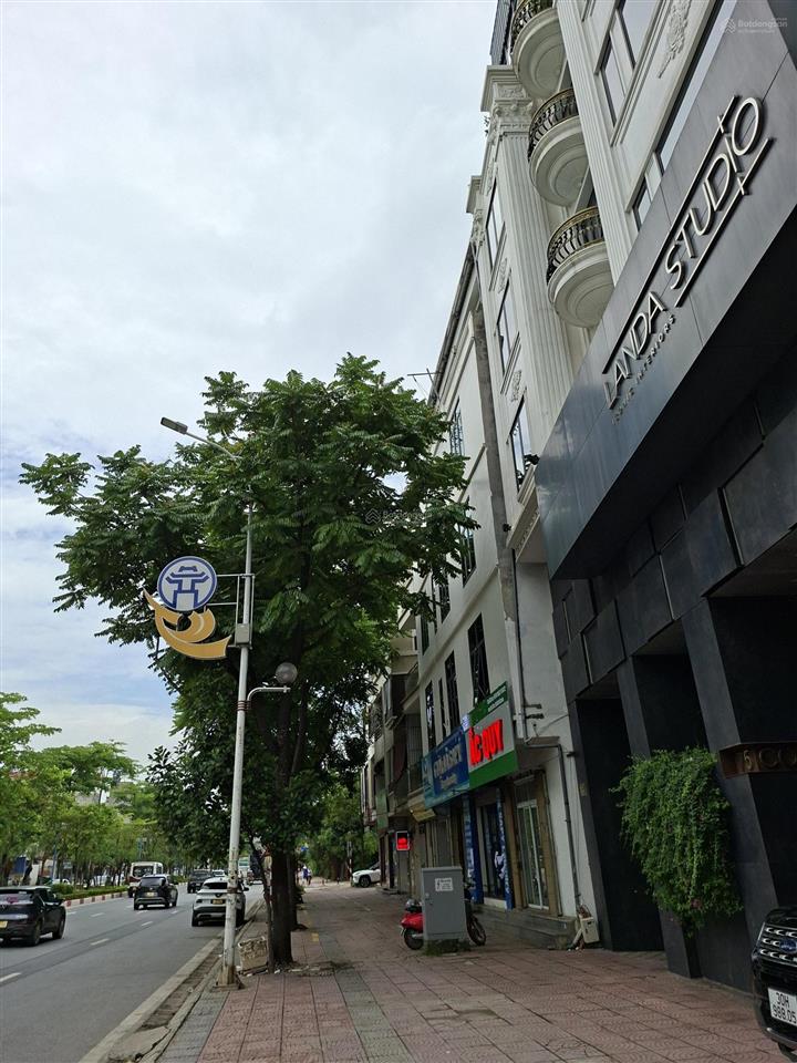 Bán đất mặt phố cổ linh sát aeon mall long biên mặt tiền trên 6m vỉa hè 7m giá 34tỷ