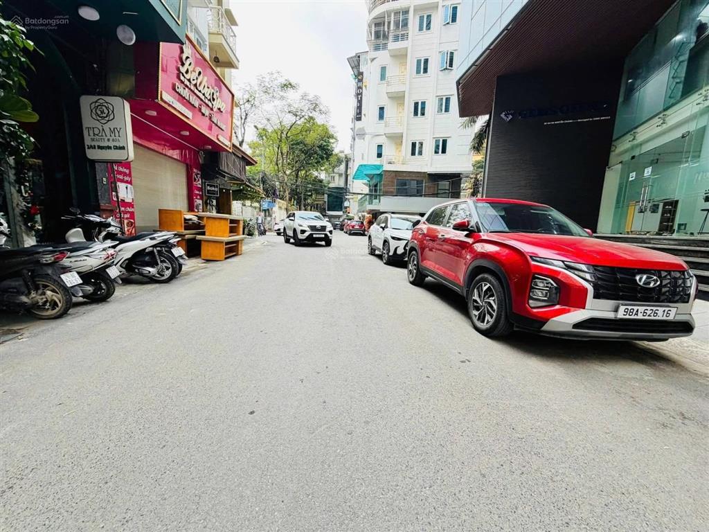Siêu tòa văn phòng trung kính ngõ 3 ô tô tránh thông có vỉa hè 65m2 giá 35tỷ