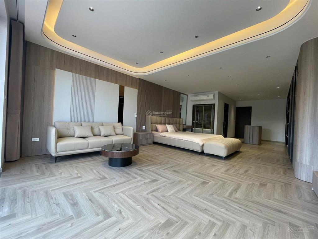 Siêu phẩm 8 tầng thang máy gara ba ô tô phố hồng tiến long biên 85m2 giá 28tỷ9