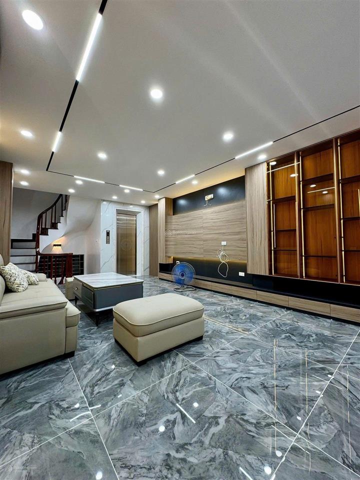 Bán nhà phân lô ô tô tránh trần quốc hoàn 6 tầng thang máy 60m2 giá 24 tỷ