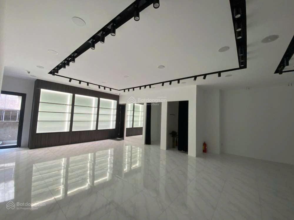 Siêu phẩm nhà mặt tiền hai bà trưng phường võ thị sáu quận 3 dt9x27m 3tầng hđt250tr giá160tỷ