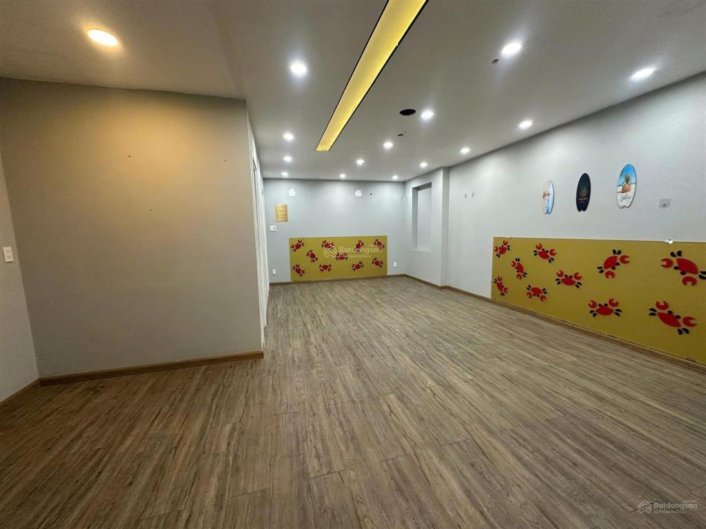 Siêu phẩm nhà mặt tiền phan khiêm ích phú mỹ hưng p. tân phong q7 dt 6x19m 5tầng hđt 120tr giá 37tỷ