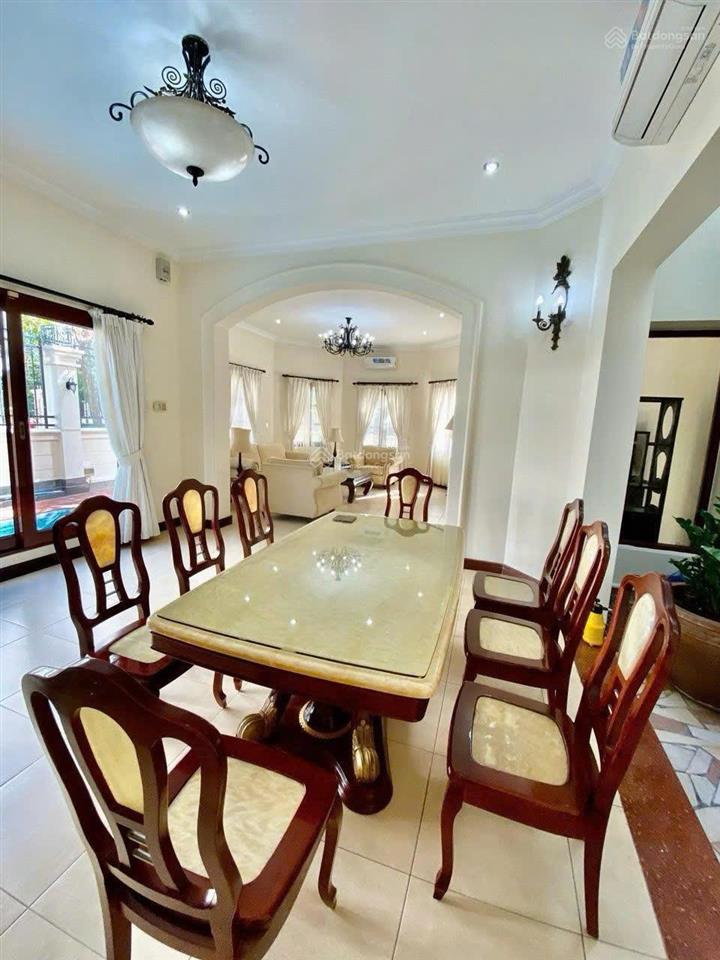 Vip biệt thự góc 2 mặt tiền nguyễn văn hưởng thảo điền dt11x25m 4tầng hồ bơi hđt120tr giá75tỷ