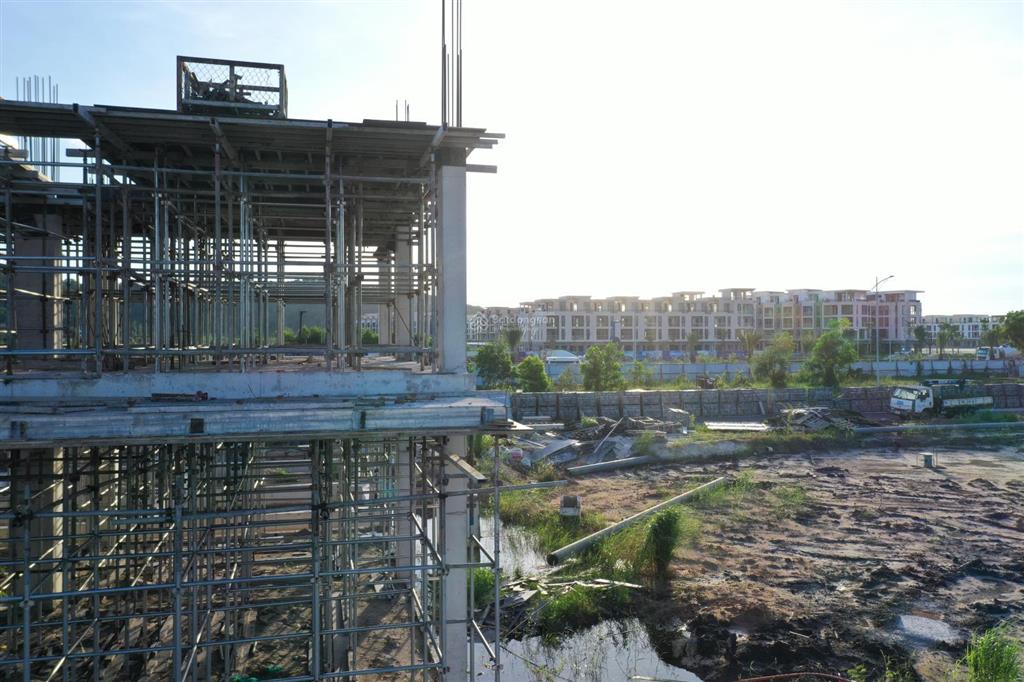Sở hữu ngay căn nhà phố 5 tầng có sổ đỏ lâu dài tại phú quốc nằm ngay trục đường huyết mạch đt975