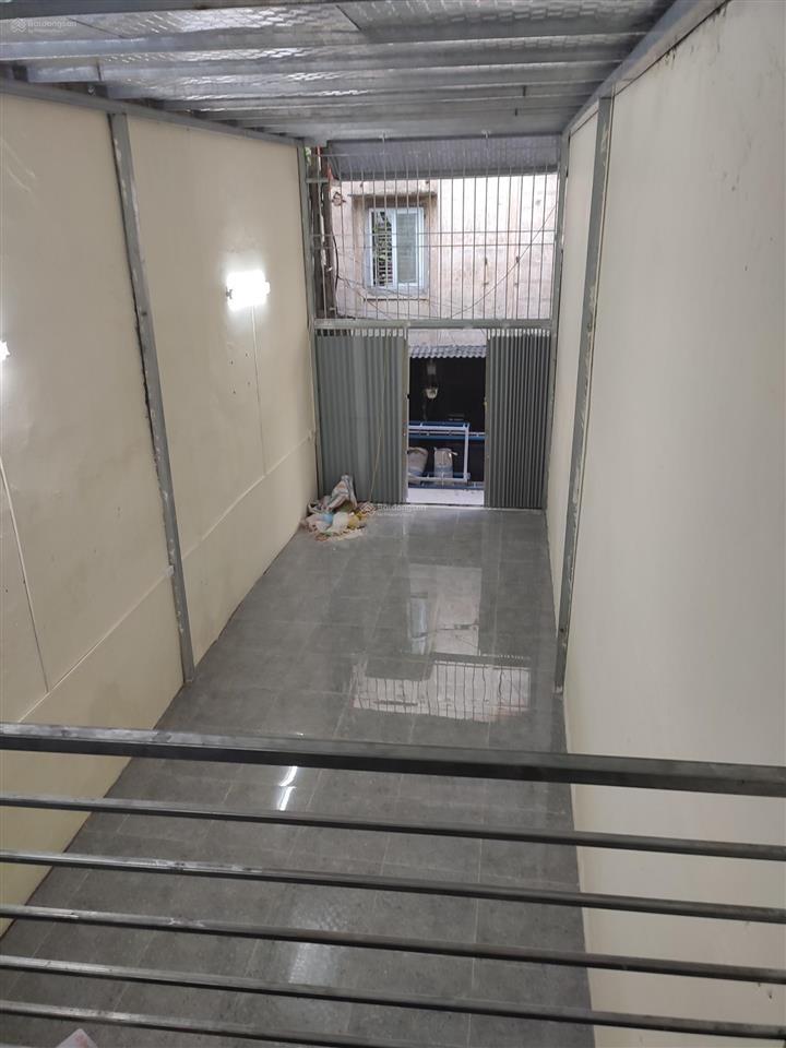 Cho thuê nhà riêng 1 tầng đường trần phú, hà đông. nhà riêng 1 tầng 50 m2 + 1 gác xếp 20m2 + 1 wc