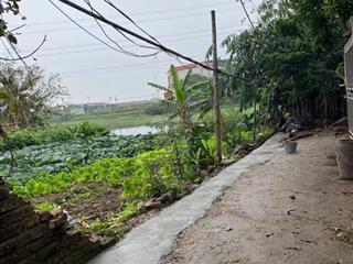 Bán 100,7m2 đất sát vd4. giá cực tốt, chỉ 31tr/m2. hàng hiem tại khu vực. cách đt 205 chỉ 300m