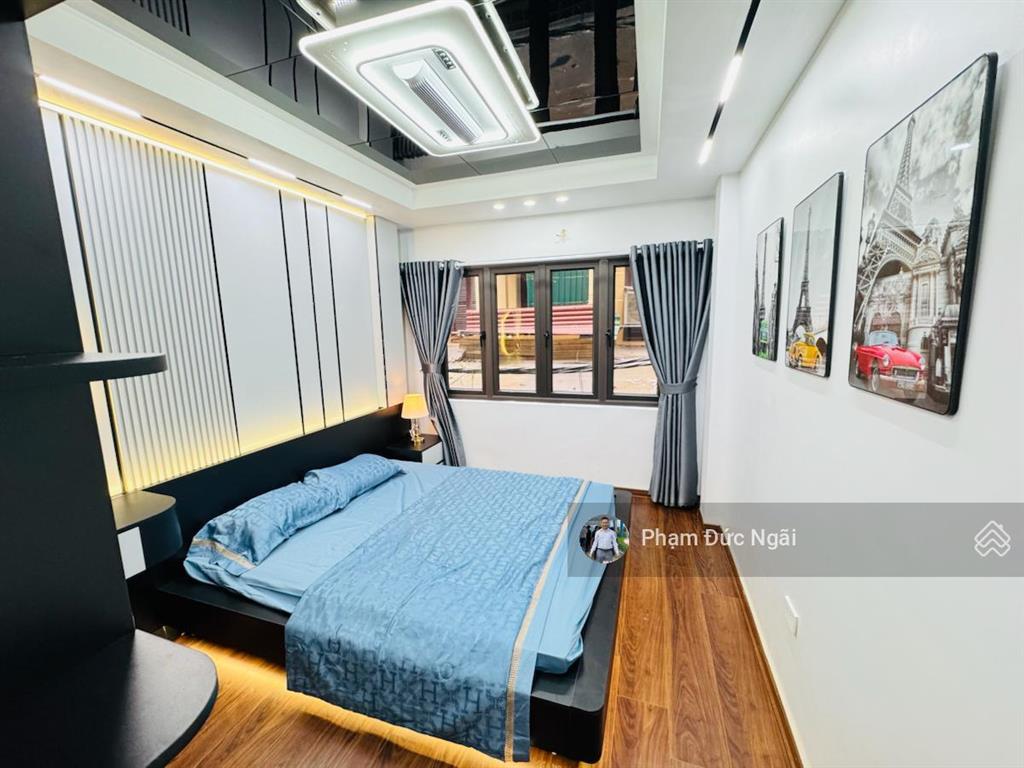 Cần bán nhà trần quang diệu 30m2 5 tầng ô tô đỗ cửa 2 thoáng trước sau 30m ra phố nhà mời ở ngay