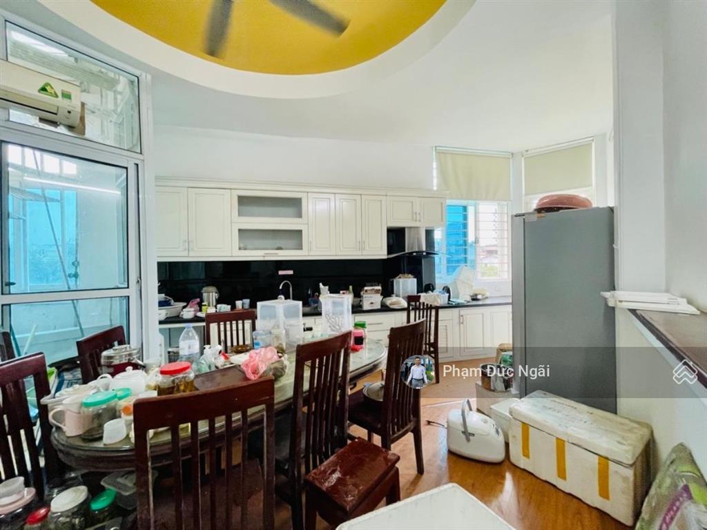 Bán nhà thái hà 35m2 4 tầng, 10m ra ô tô, 30m ra mặt phố, 2 thoáng trước sau, siêu hiếm