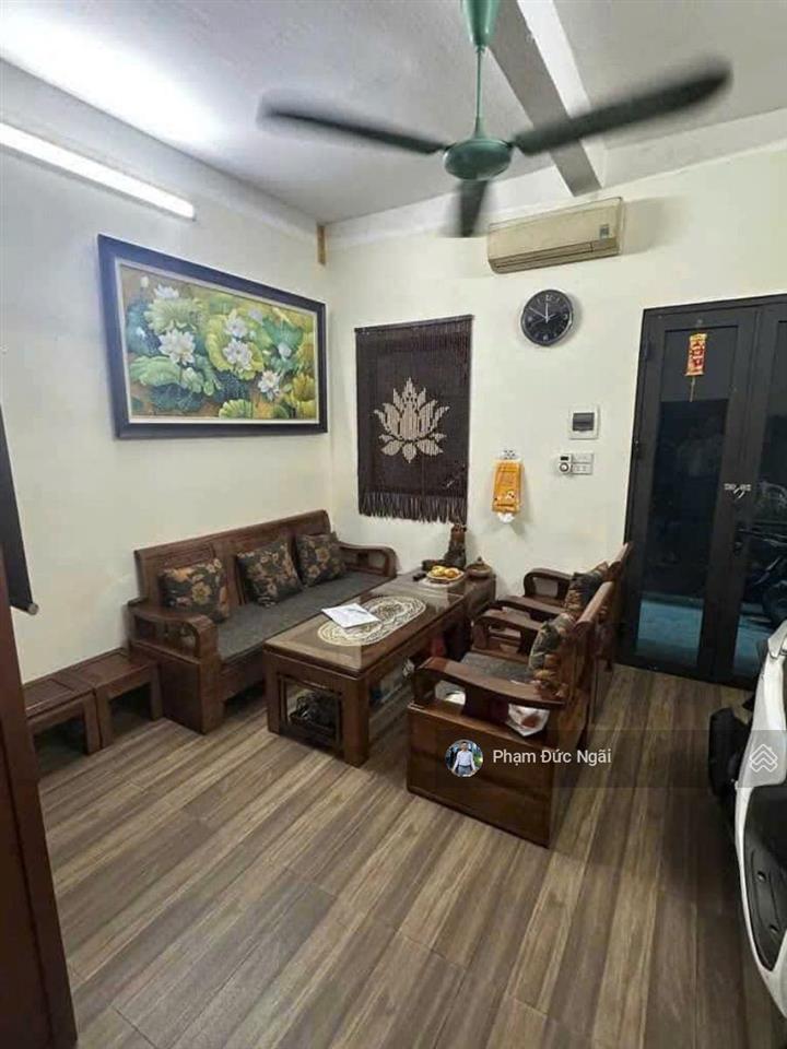 Bán nhà phố chùa bộc 35m 5 tầng oto đỗ cửa 2 thoáng trước sau 50m ra mặt phố cực hiếm