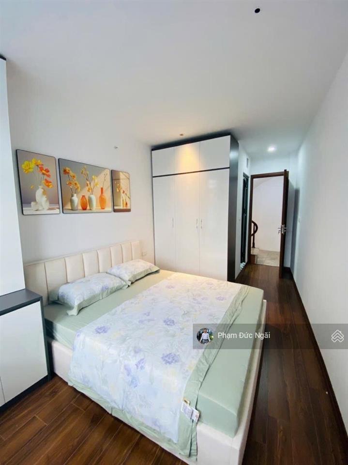 Bán nhà phố chùa bộc trung tâm đống đa 45m 4 tầng 50m ra mặt 3 thoáng tiện ích ngập tràn