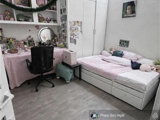 Bán nhà phố trường chinh 35m 4 tầng phân lô oto đỗ cửa 50m ra phố 15m ra hồ cực hiếm