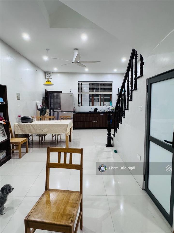 Bán nhà phố hoàng cầu 60m 5 tầng , nhà 2 mặt ngõ 15m ra oto tránh , cam kết không quy hoạch