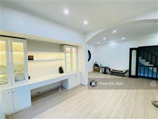 Bán nhà phố thái hà 50m 6 tầng thang máy 2 thoáng trước sau 30m ra mặt phố quy hoạch ổn định